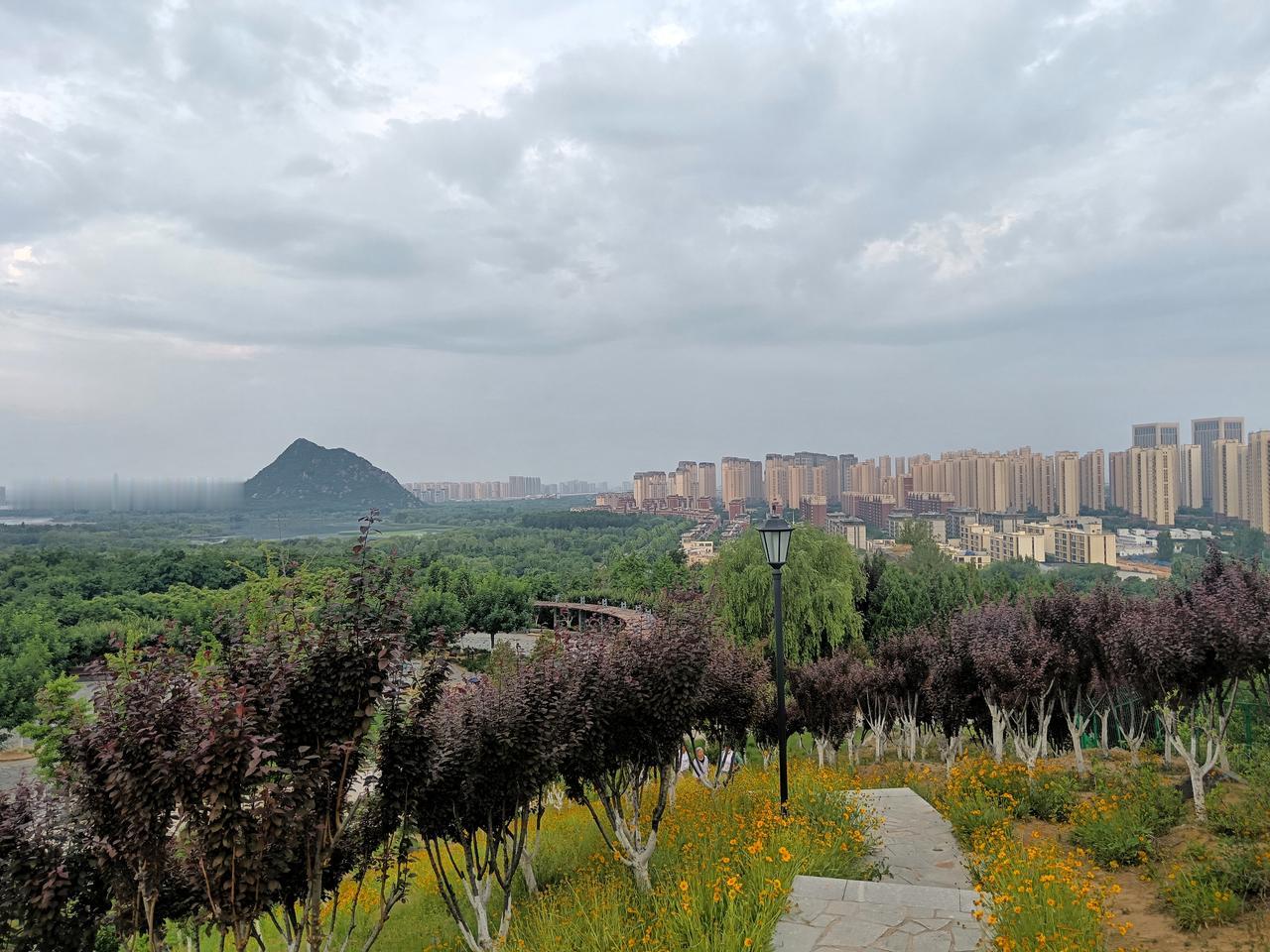 你早上晨练会坚持几个小时我一般晨练是一个小时（不包括在路上时间间）。慢跑十二分钟