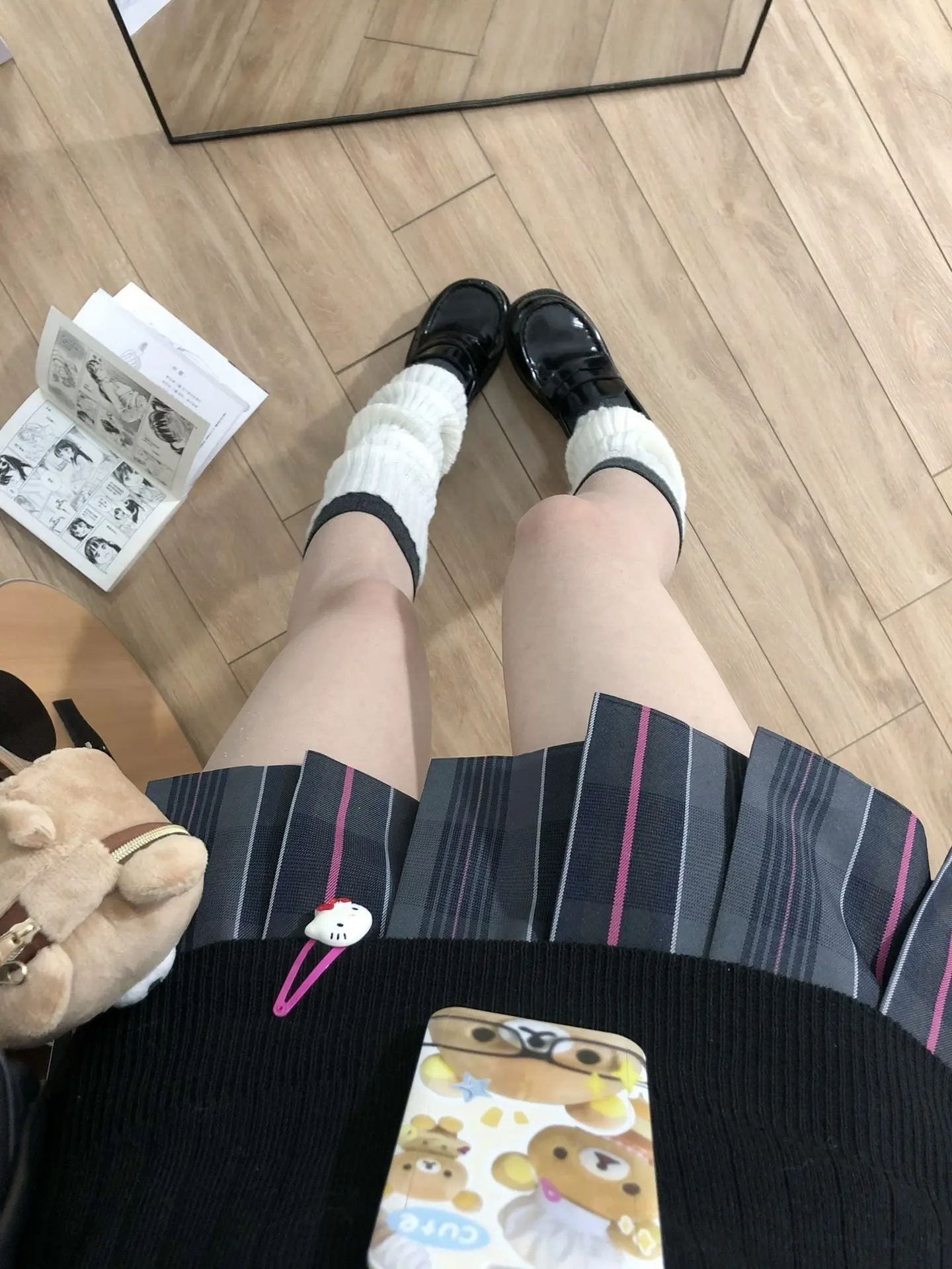 我喜欢叫自己樱花妹 因为樱花飘落的速度是每秒5cm 我跳楼的速度也是