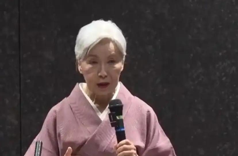 针对中日关系，日本法政大学前总长田中优子说了句大实话：中国明明什么都没做，日本却