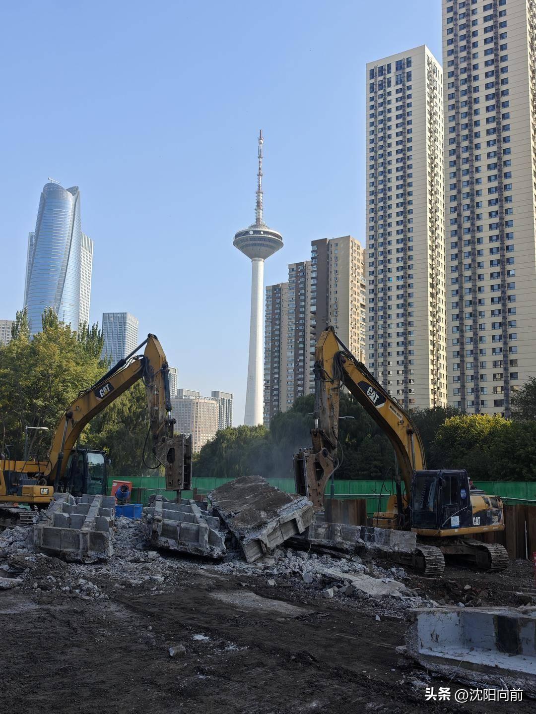 沈阳南运河项目可以学习韩国首尔清溪川的改造工程，同时借鉴下北京亮马河蓝色港湾商业