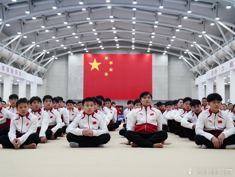 中国体操队2日在北京举行新奥运周期首次全体冬训动员，表示将力争在2028年洛杉矶