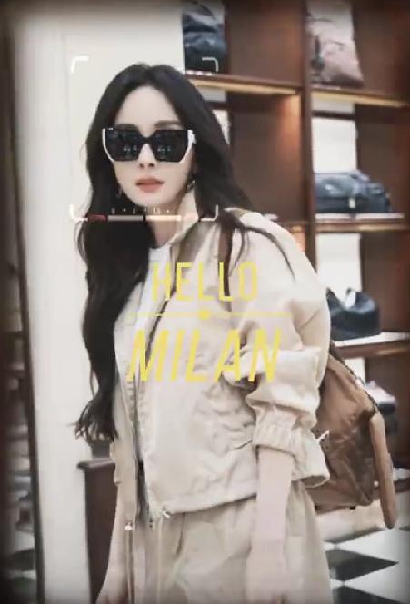 杨幂米兰吃中国饭直呼得劲 劝女生多吃berry 状态太鲜活
杨幂工作室发布了她米