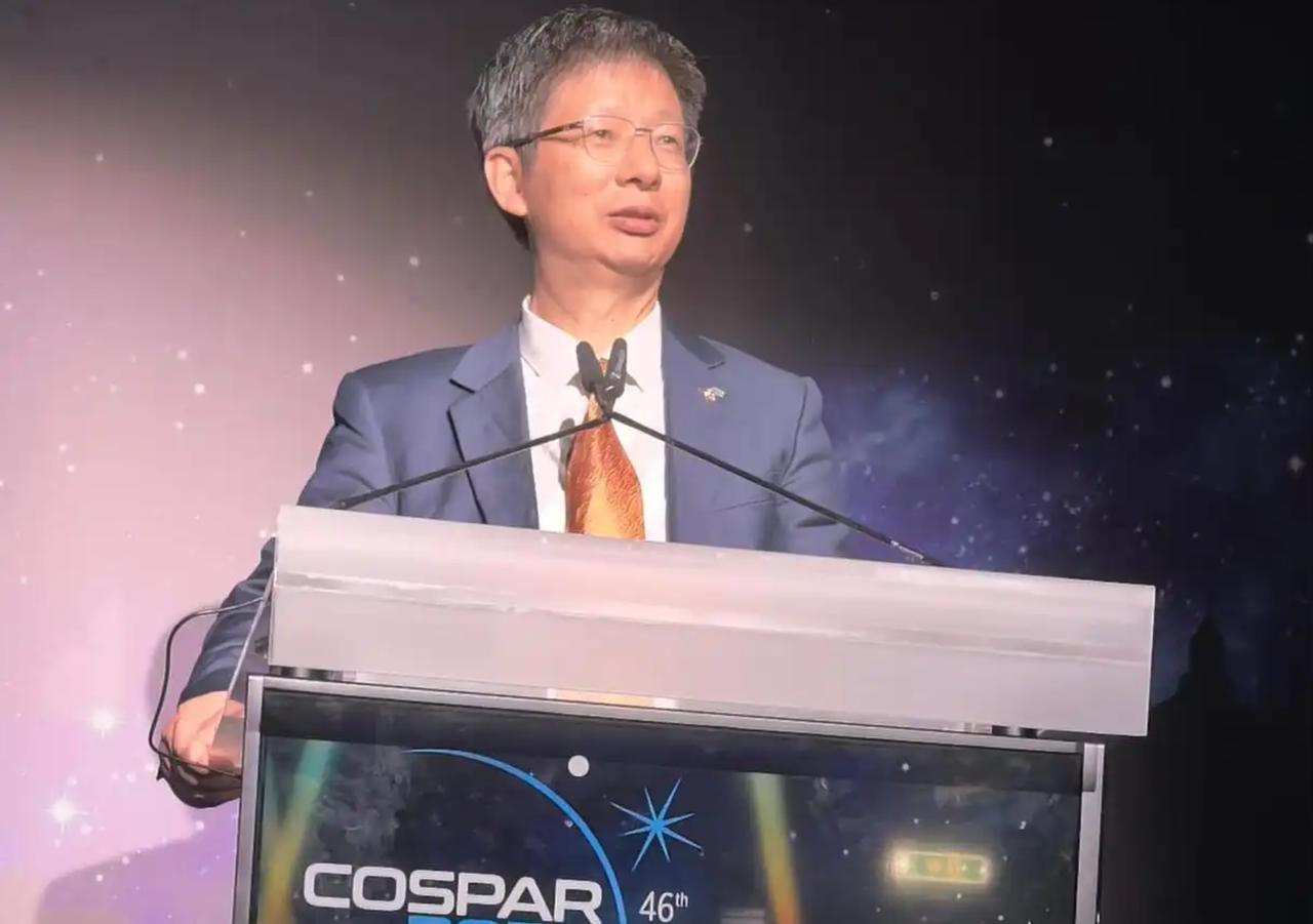 8 月 3 日，意大利佛罗伦萨第 46 届 COSPAR 科学大会传来喜讯，中国