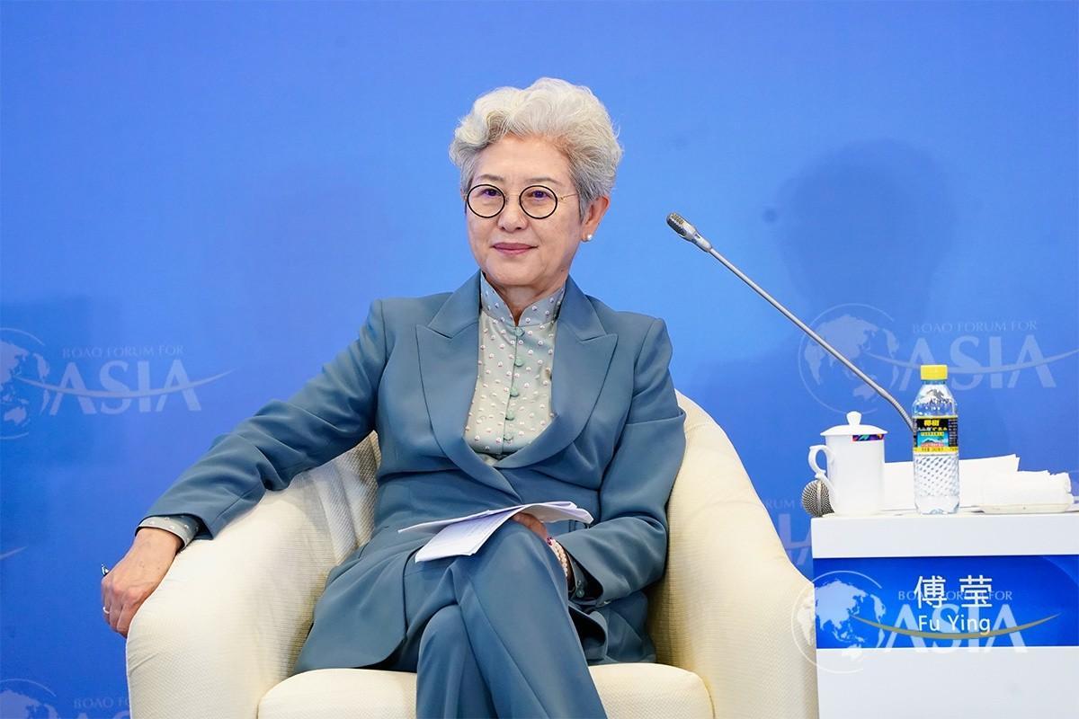 中国“最美外交官”傅莹！71岁满头银发，穿衣优雅得体，尽显东方女性之美~

前不