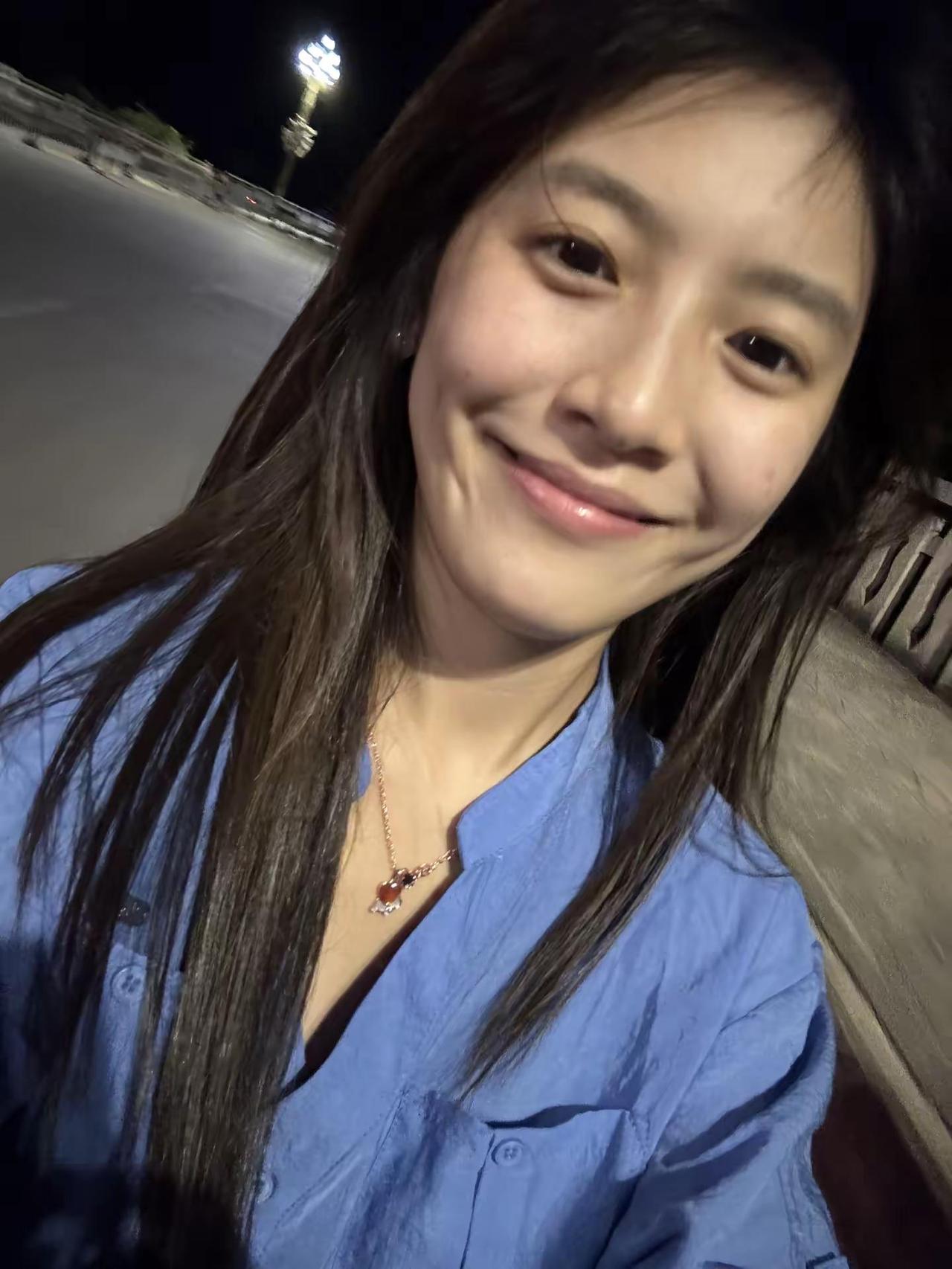 我会拿韩语跟他说欧巴정신차리