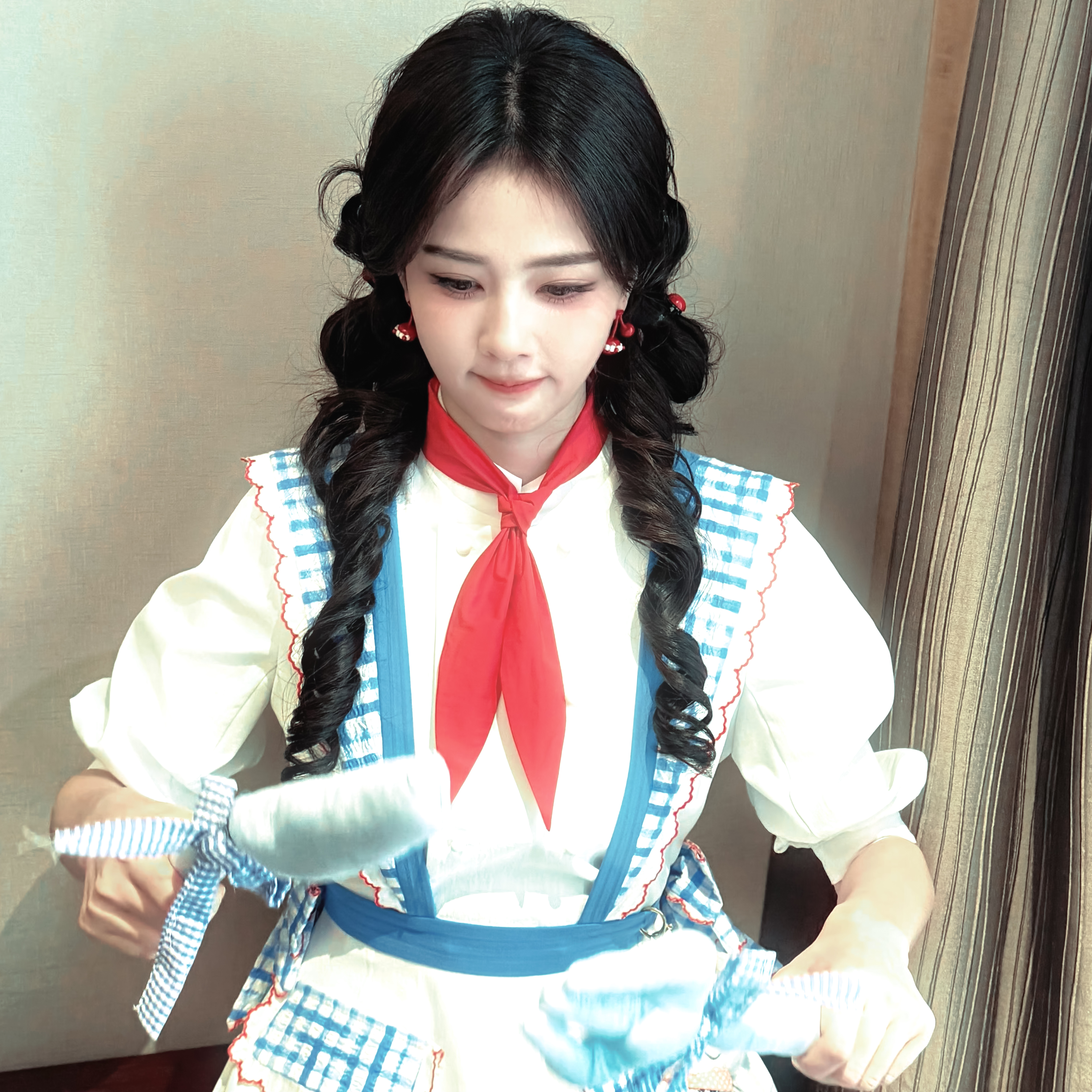 美萌小女孩头像大放送💘 . 白鹿