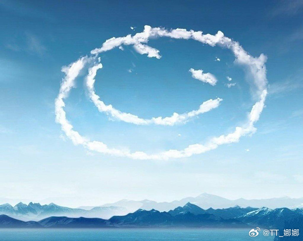 日行一善  阳光，是前行的火，点亮我们前行的灯；阳光，是前行的灯，照亮我们前行的