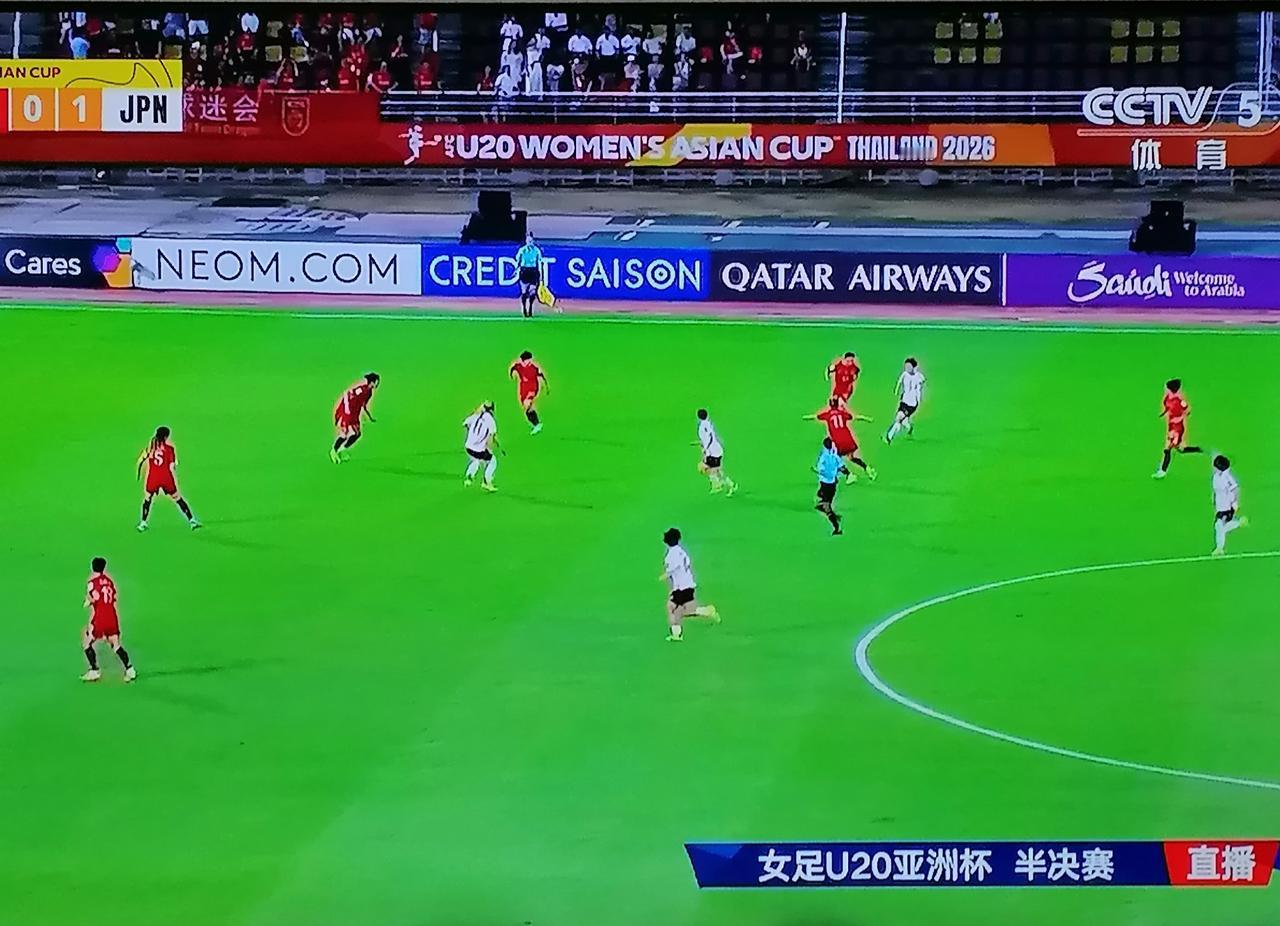 亚洲女足有两支超一流球队！
     本届U20亚洲杯两场半决赛都已结束，朝鲜队