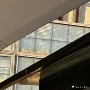 0000传播正能量是一份积极的心态，使自己的内心充满自信、豁达、愉悦、进取；使别