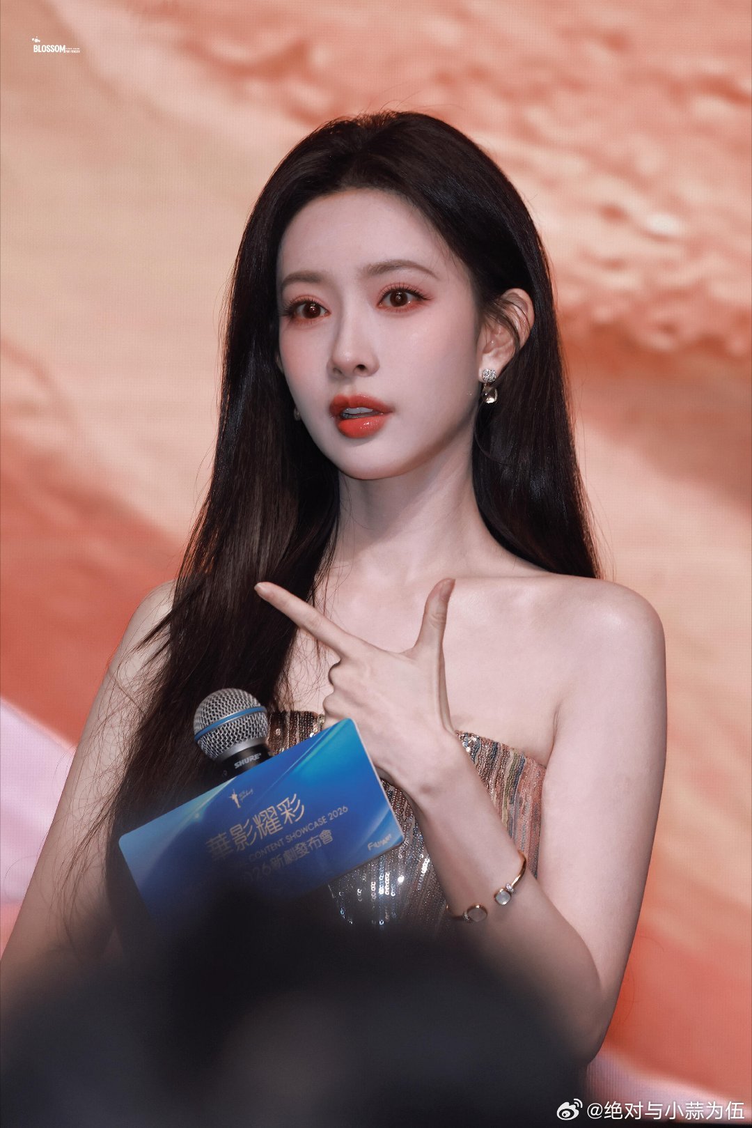 何与对孟子义说你问一个我NO一个何与让孟子义说YesIDo 名场面来袭！何与全程