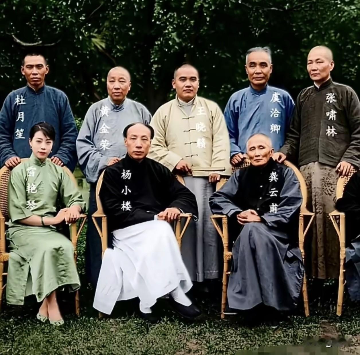 1931年轰动整个旧上海的大事：杜月笙家祠落成庆典。
当年杜月笙广邀天下宾客，上