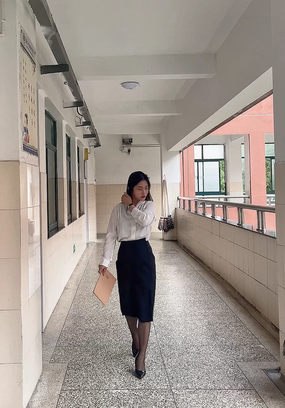80后体制内 | 都下班了 你为什么不回家