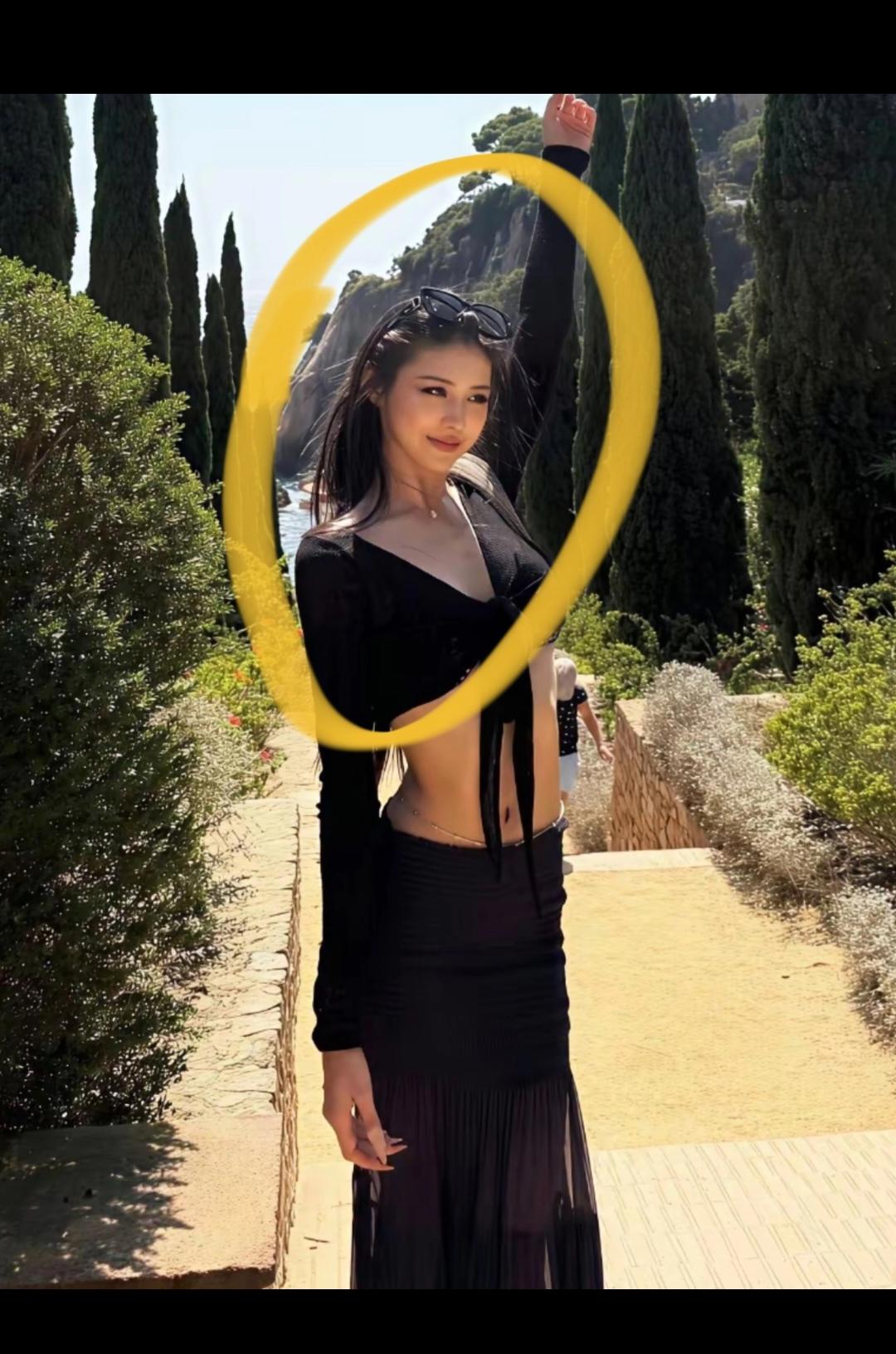估计连皮裤都没想到吧，这一堆孩子当中，竟然属那个他最不喜欢的模特老婆生的孩子最漂