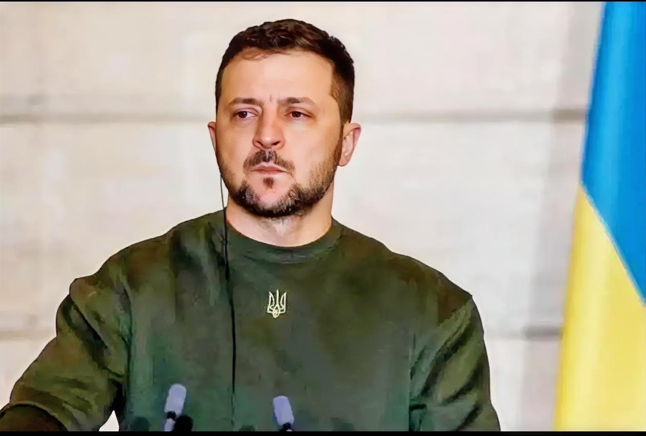 天上掉的馅饼，总要你拿命来换。

人家一句没承诺过，就把四年血战，上百万条人命轻