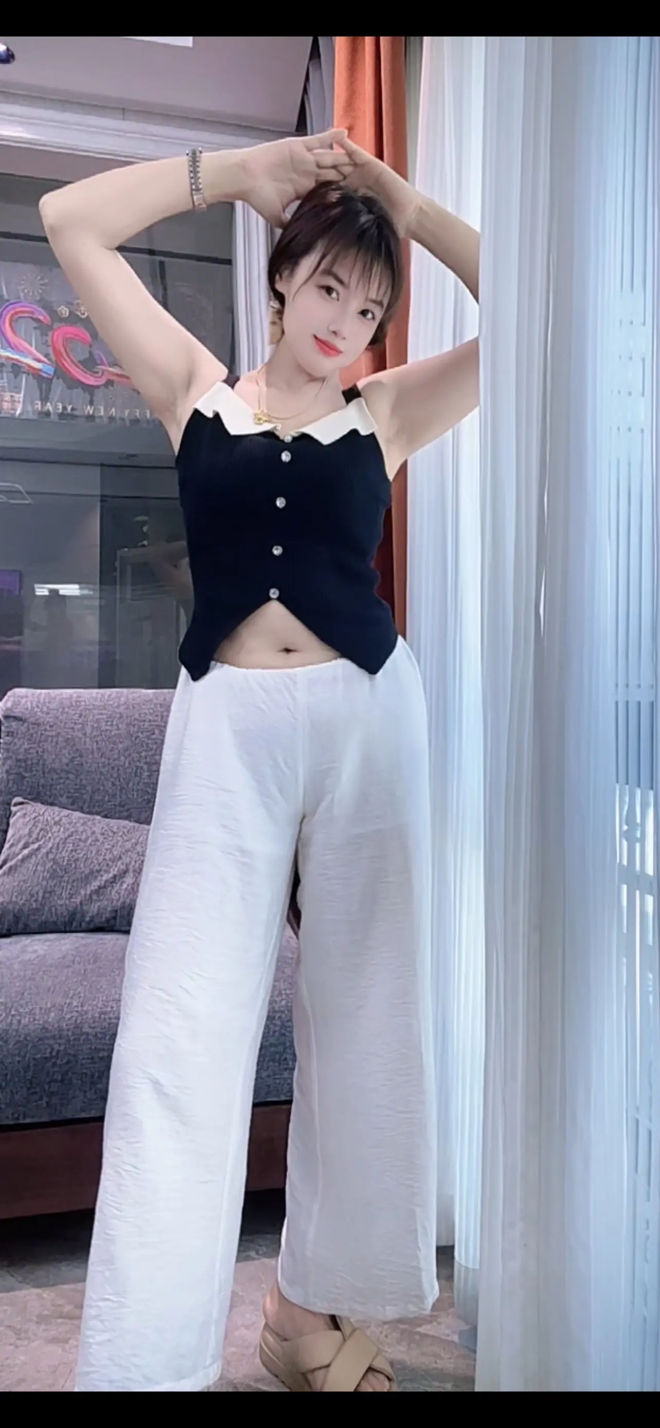 一个很绝的心态，不解释自己，我已经没有兴趣给每个人留下好印象。你所见即...