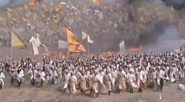 太平天国曾出现一个怪现象。洪秀全领军作战时，将士们皆不畏生死、奋勇向前，他自己也