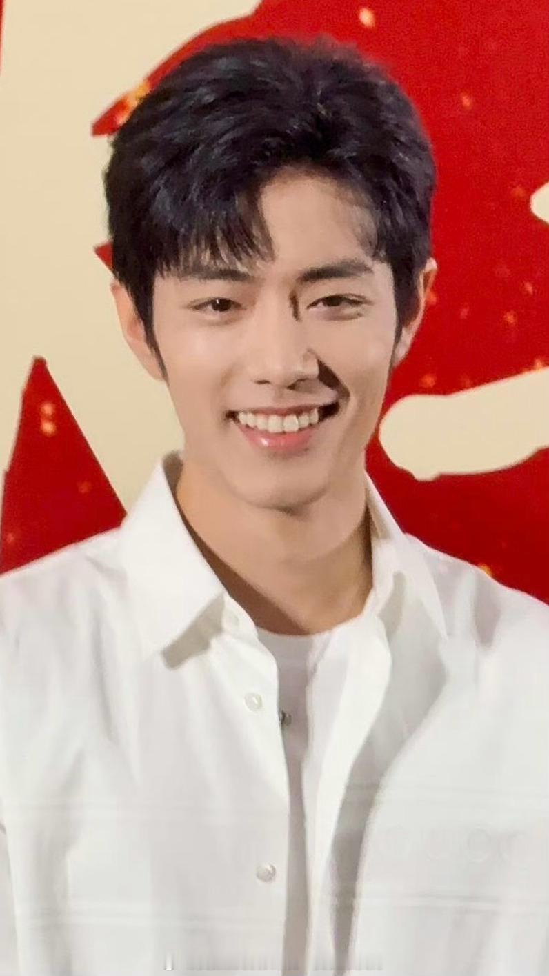 2025年度内娱男明星怼脸生图盘点，哪张最惊艳到你？肖战，王鹤棣，王俊凯，易烊千