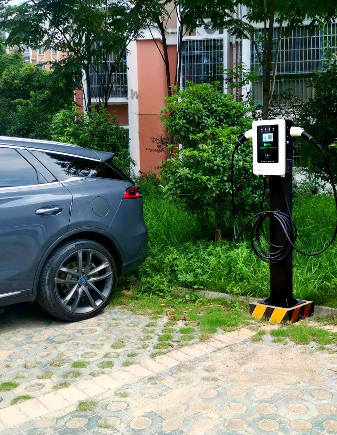 国家能源局3月21日发布数据显示，截至2026年2月，全国电动汽车充电基础设施总