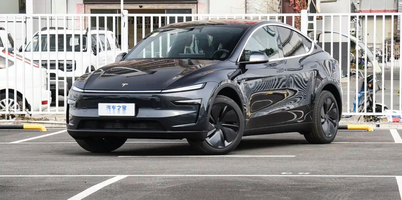 2026款Model Y后轮驱动版核心信息

2026款Model Y后轮驱动版