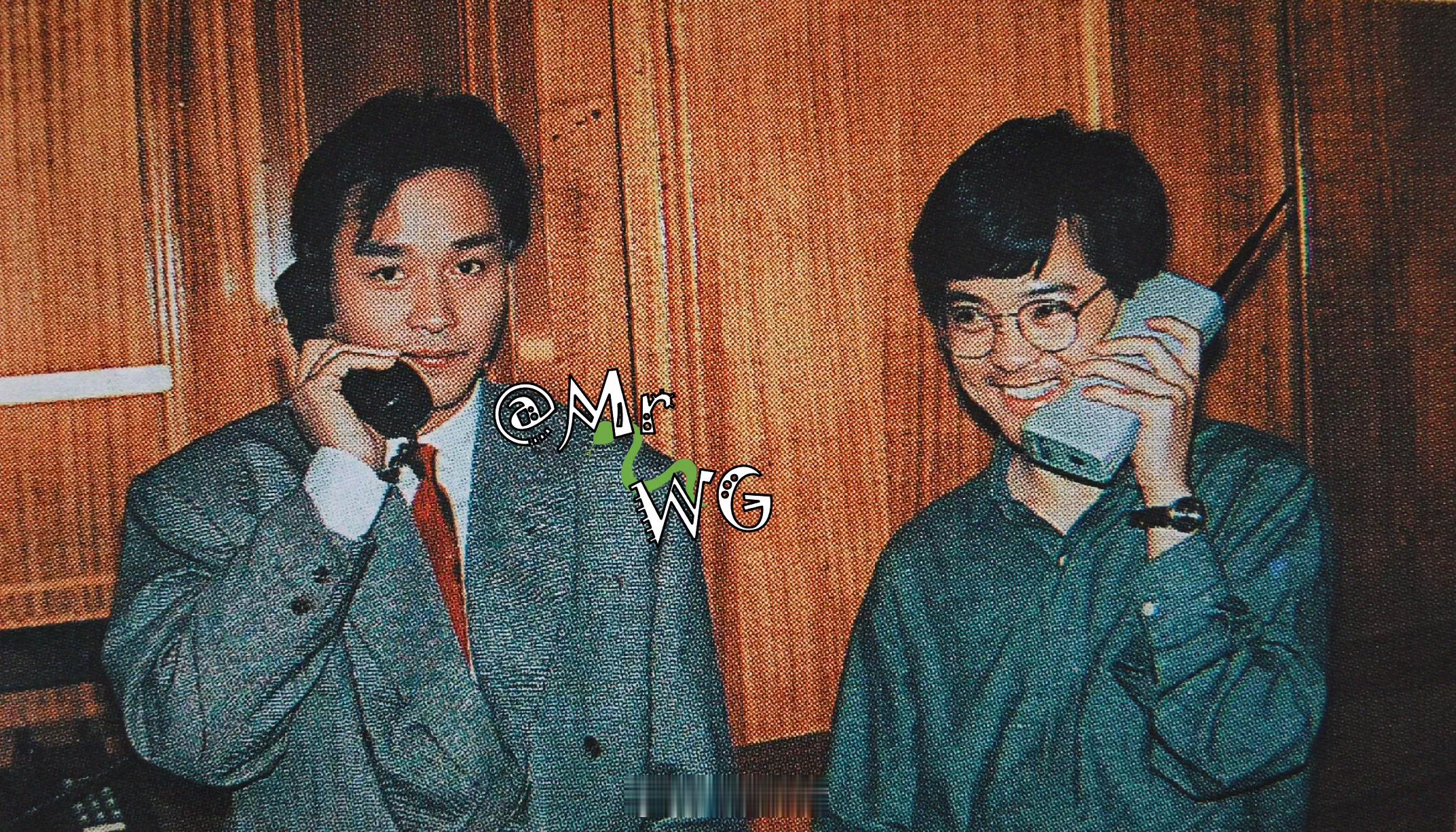 张国荣独家扫描 快接Leslie的电话📞，call你一起开香槟🍾🥂庆祝啦—