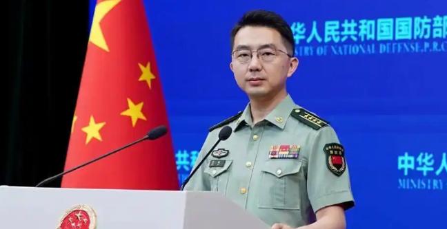 中业岛悬了！

7 月 17 号下午国防部的那场例行记者会，不少人只留意到了救灾