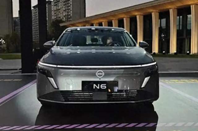 全新2026东风日产N6，550km续航配大沙发，2815mm轴距570L后备箱
