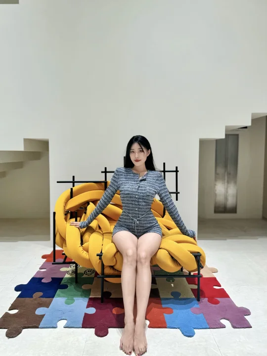 脸一般，身材还行