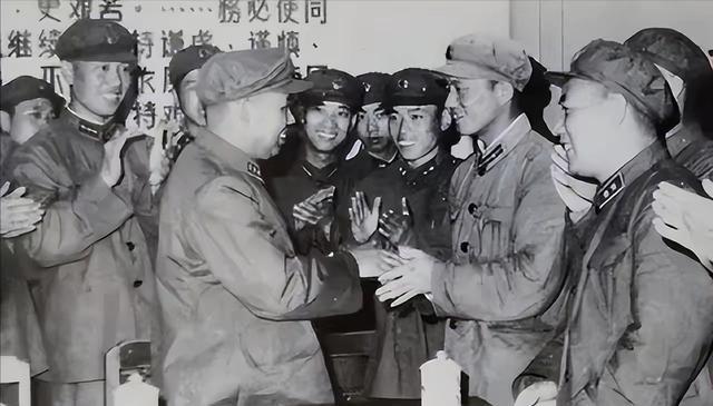 1955 年，许世友任南京军区司令员，茅台酒由警卫员代为购买，当时一瓶 3 元钱