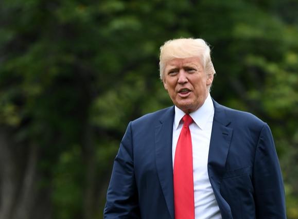 特朗普这次是真的坐不住了。
 
自 2026 年 1 月 20 日开启第二任期，