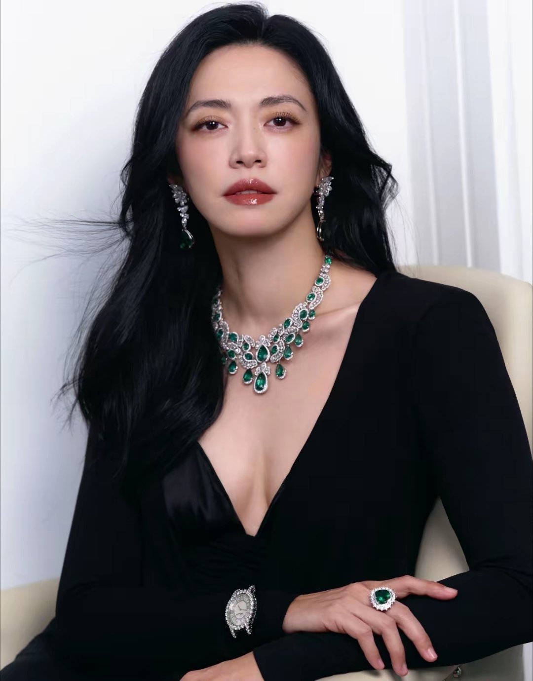 姚晨如今的现状。给所有女人提了个醒。无论你身材再好、再漂亮，也千万要有自己的真本