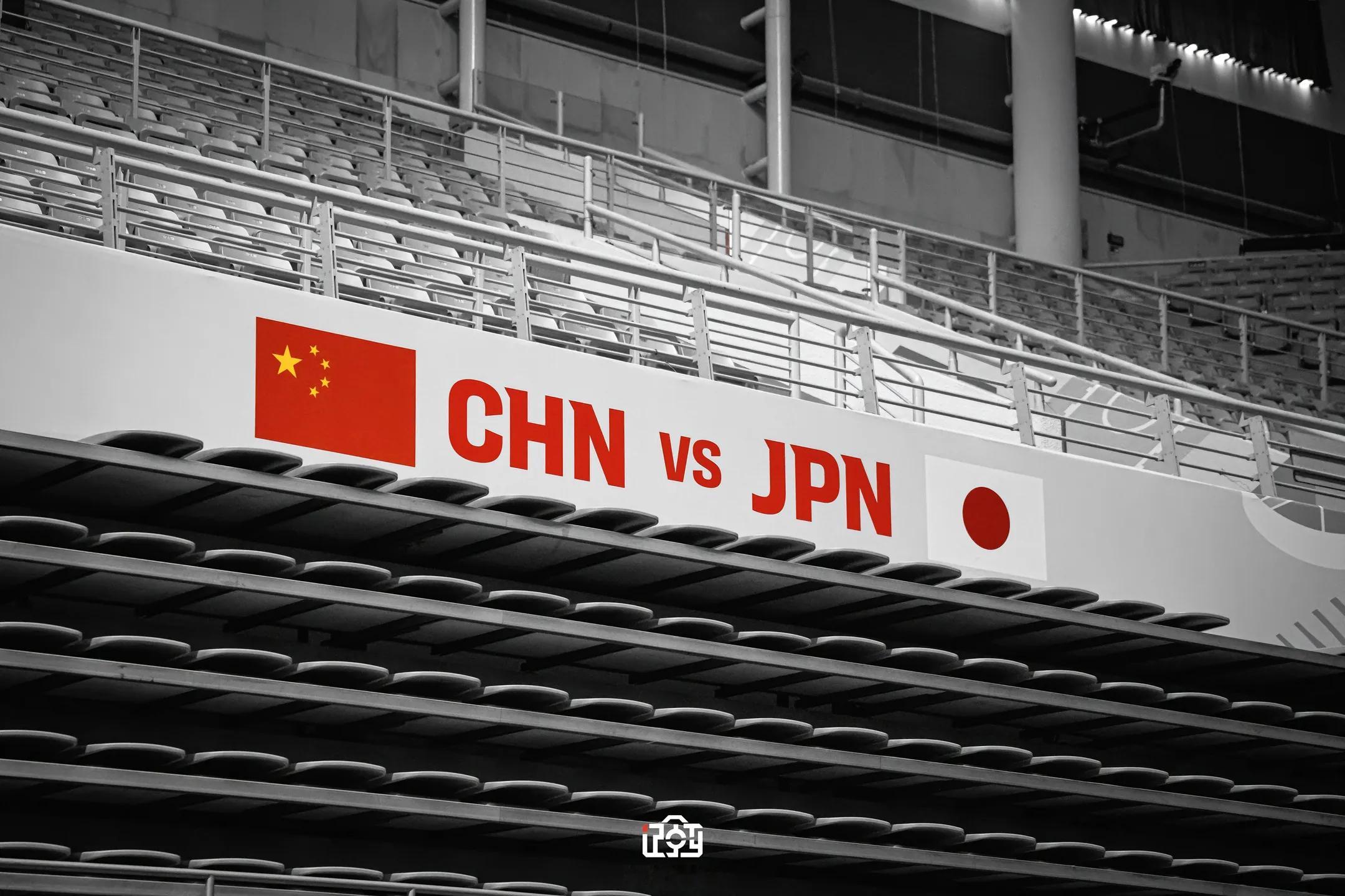 世预赛中日大战，中国男篮12人大名单！赵继伟、廖三宁、高诗岩、庞峥麟王俊杰、李弘