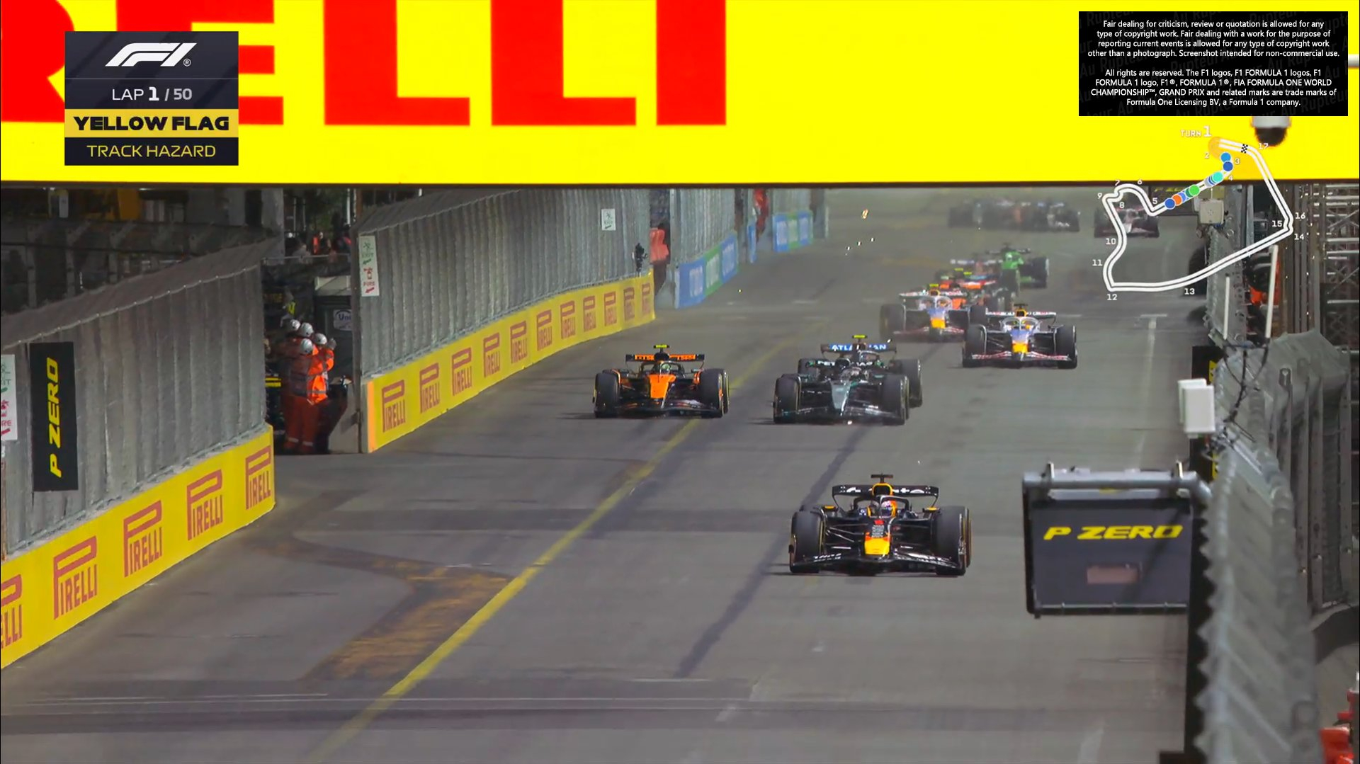 起步后，维斯塔潘超越诺里斯上到了第一。