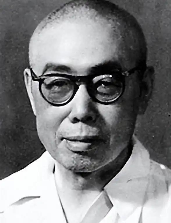 1968年，“国歌之父”田汉被永久开除党籍，最终在监狱中去世，许多人认为他是冤枉