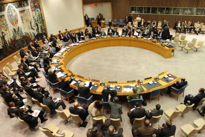 中俄联手亮红牌！34国投票现场硬刚美英法德，伊核决议强行通过，伊朗直接终止合作掀