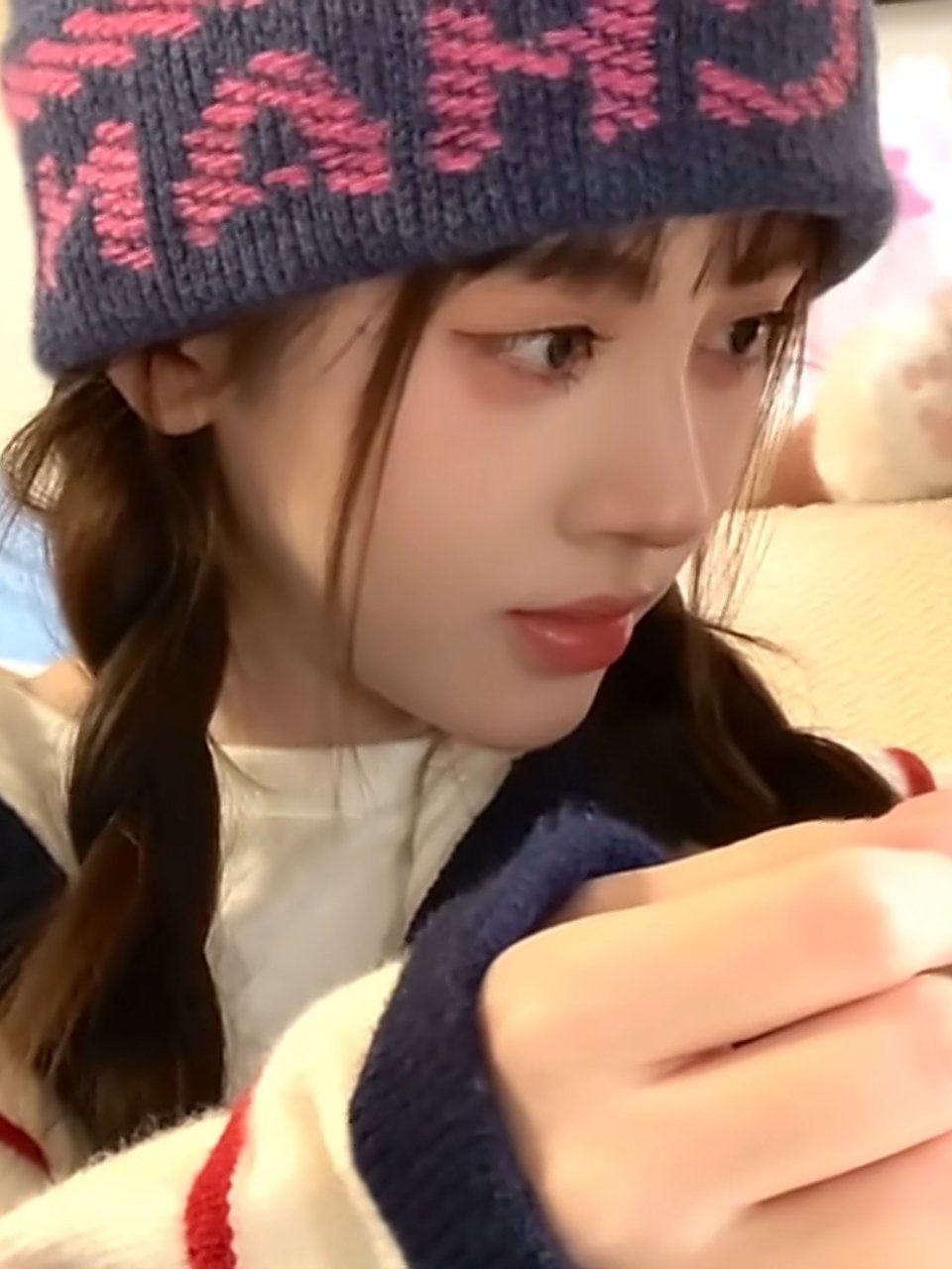 此女双麻花辫的权威，我后知后觉 