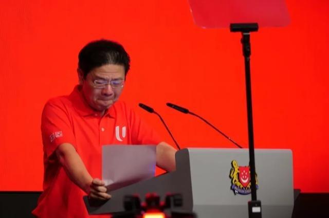 新加坡总理黄循财在五一讲话有点悲伤落泪了，他坦言新加坡处境会很难，为什么会越来越