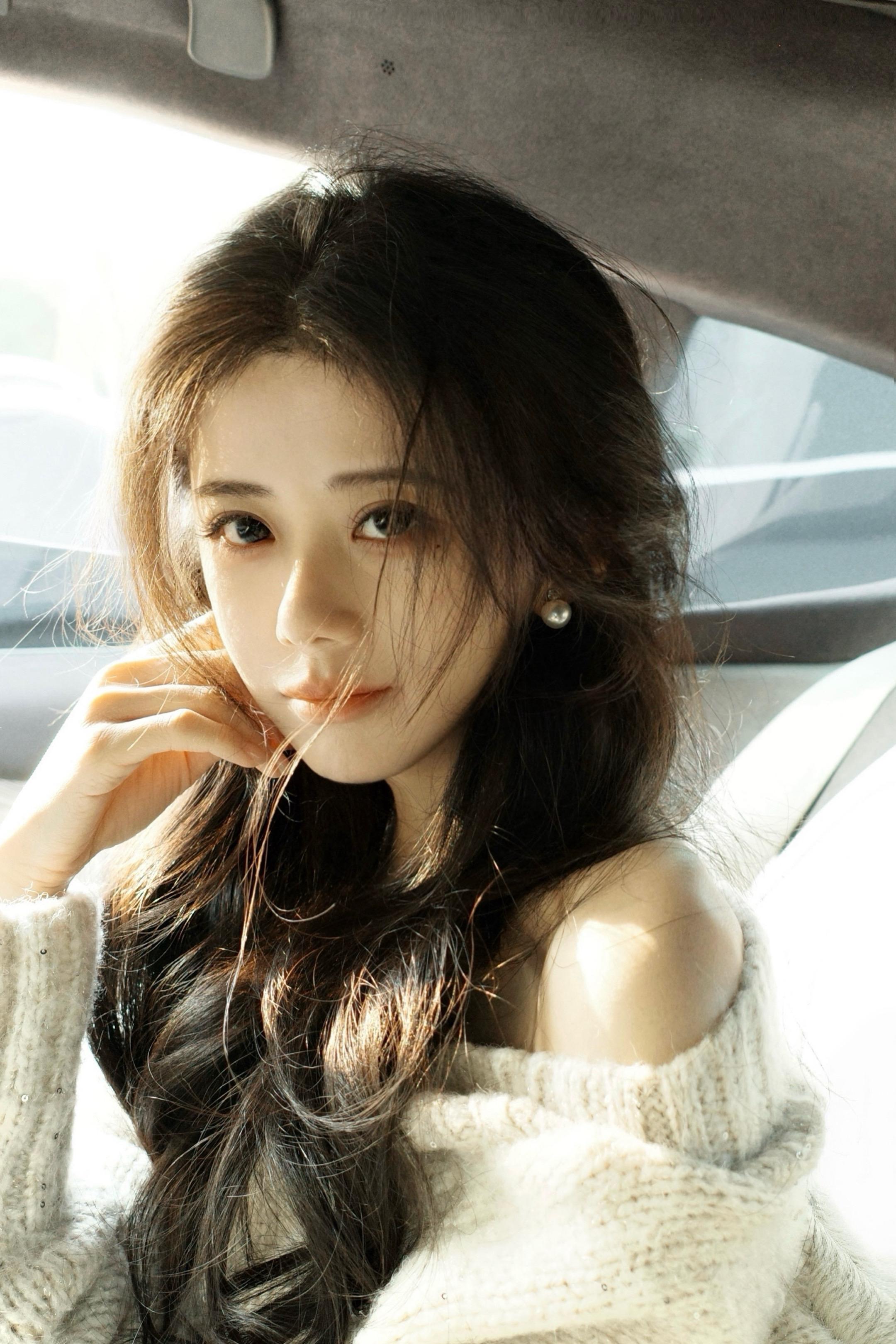 我们吞咽了太多意义  然而生命只需要呼吸