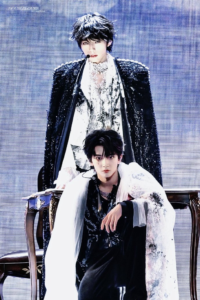 别家站姐发的橹穆🈶好帅啊！ 