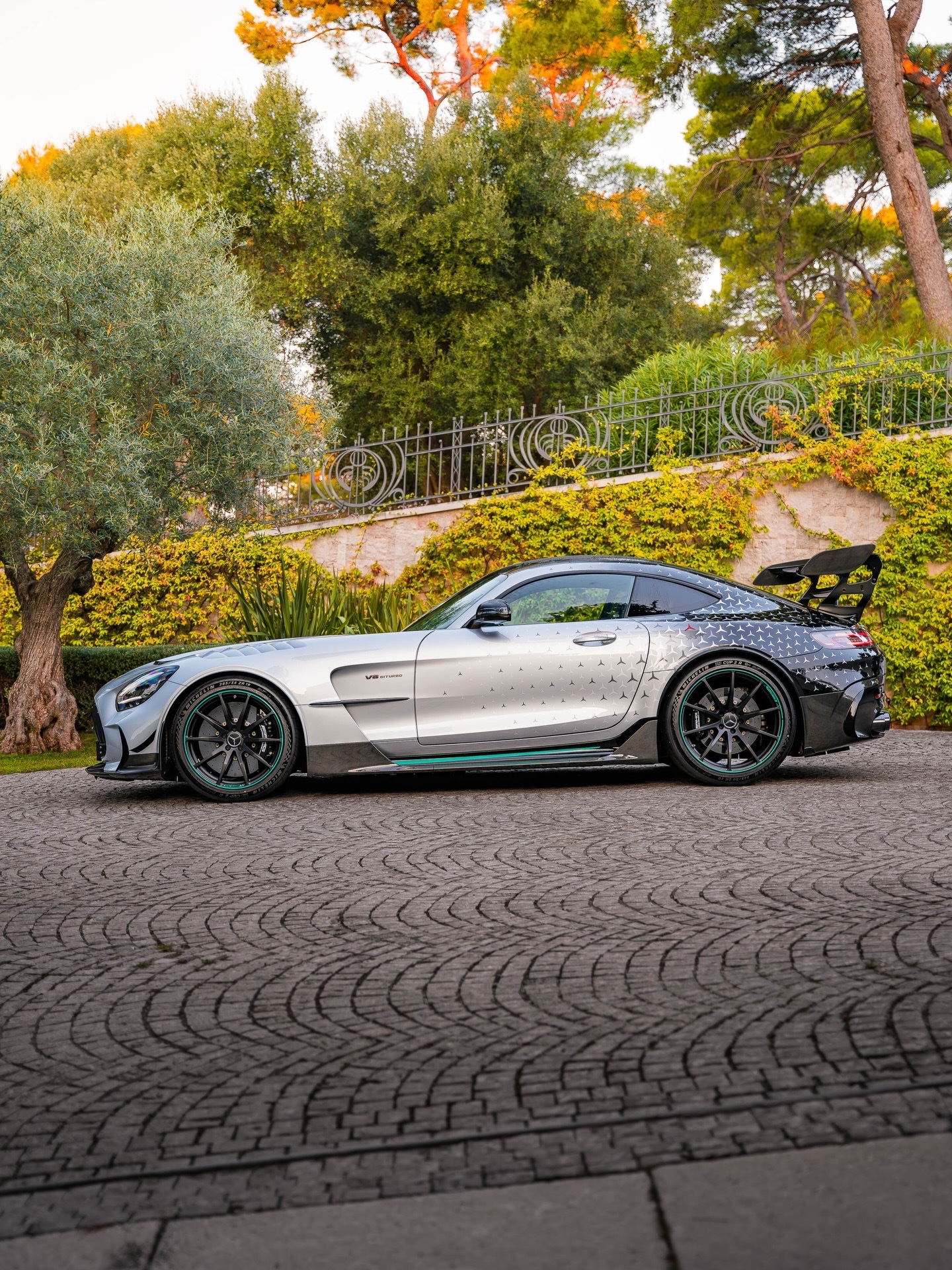 Car时尚  Mercedes-AMG GT Black Series..奔驰a