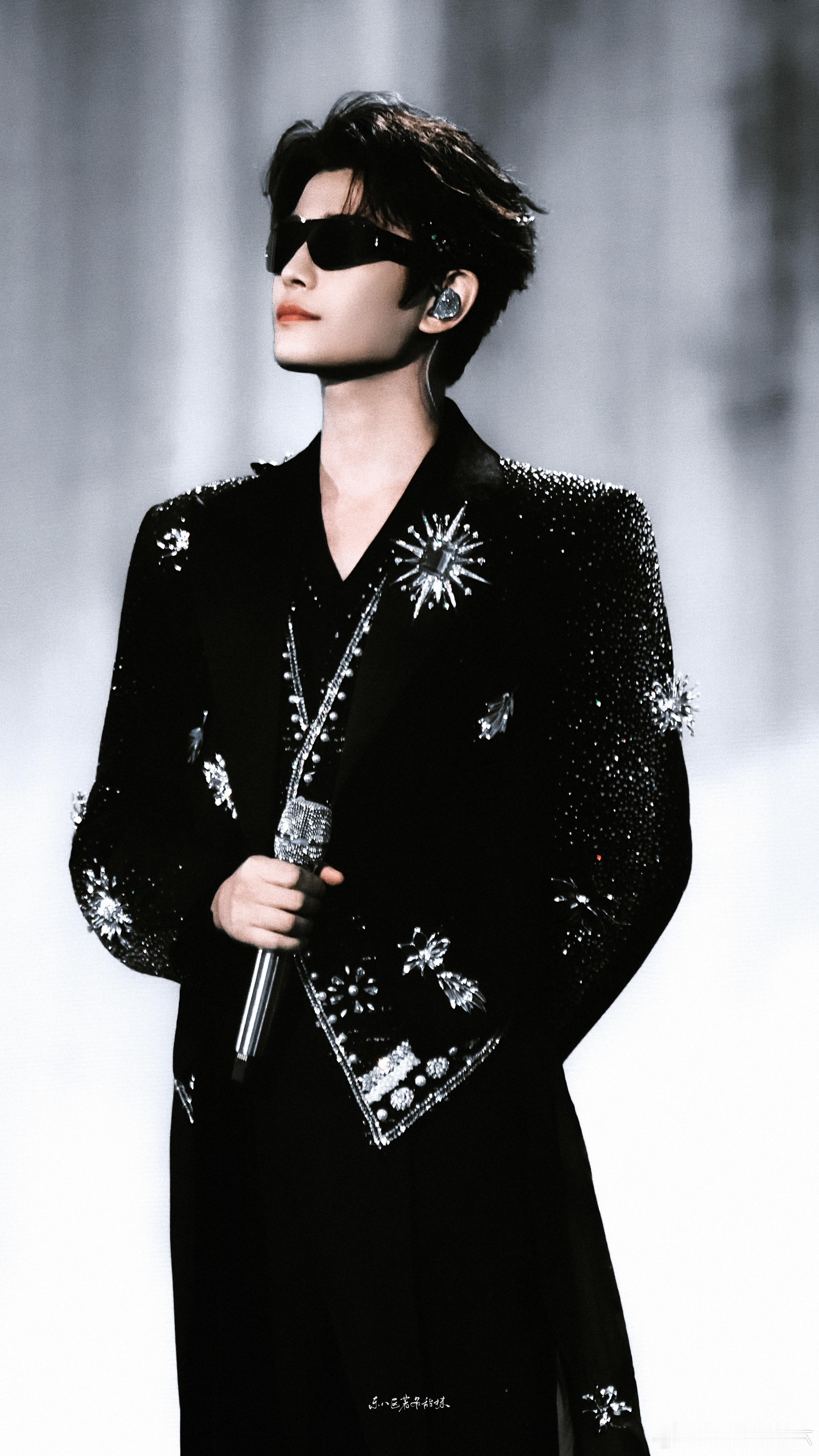 丁禹兮司宫令 dyx丁禹兮赵皑 你就像糖果罐里最底下的那几颗，又难抓又让人着迷