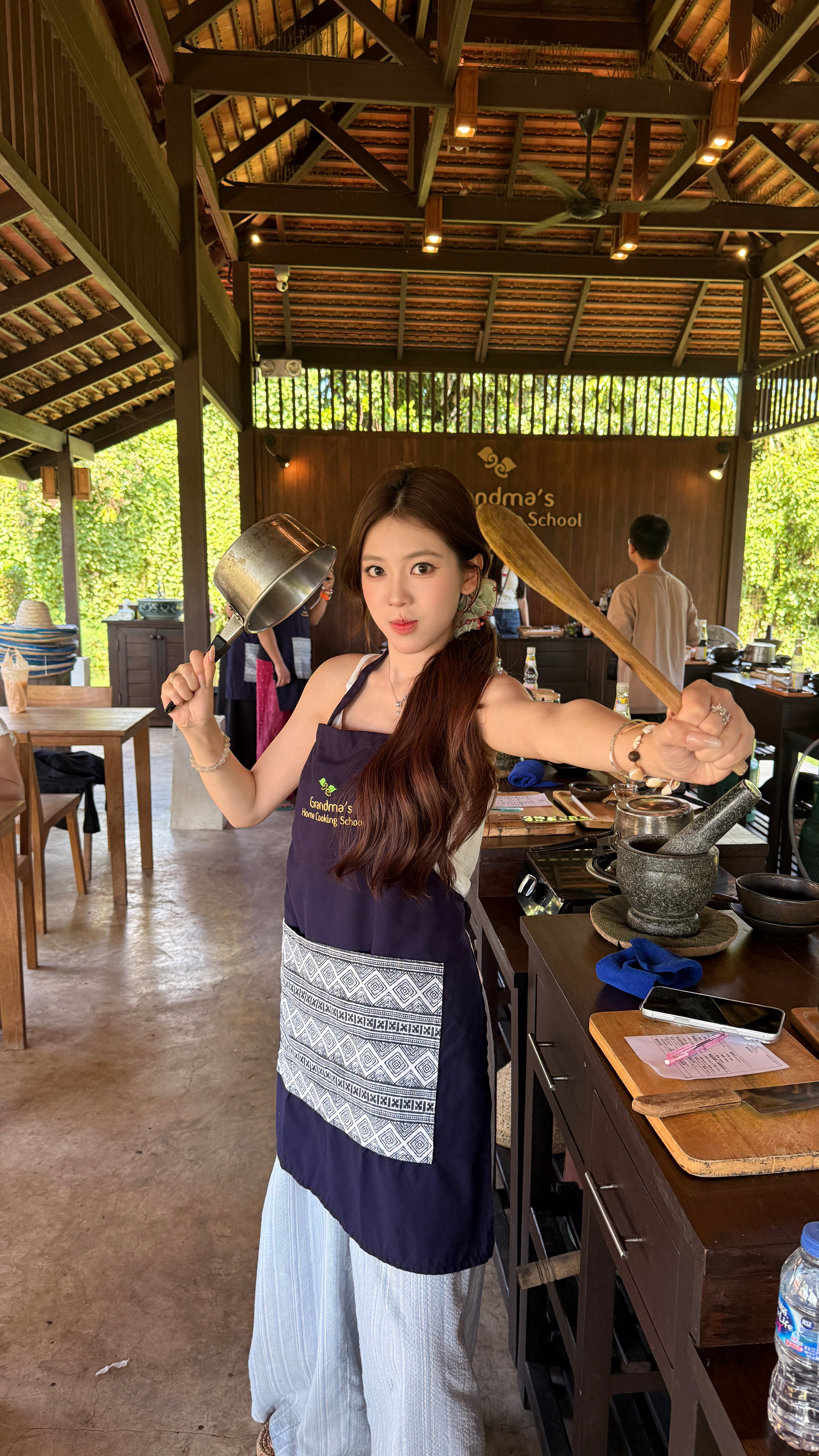 报告 今天去当中华小厨娘了（虽然学的泰餐我将这样汇报行程到结束可以咩