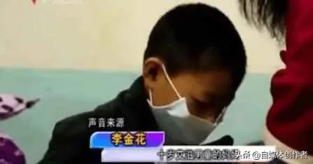 眼睛模糊查眼科，竟揪出艾滋！CD4仅剩2个，这个身体警报别再忽视
 
深圳一位3