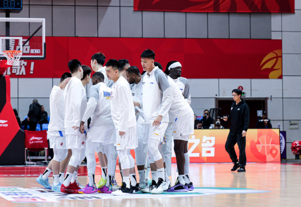 北京男篮潜力赛不敌江苏翟晓川空砍12分，确实很有潜力👍赵睿北京男篮首秀江苏男篮