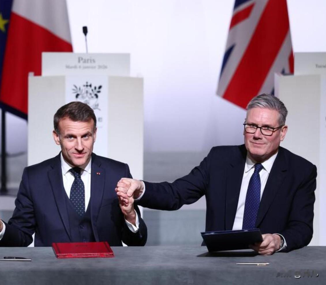 万万没想到啊！英国首相反对法国总统提议，被认为准备主动向特朗普妥协。法国总统马克