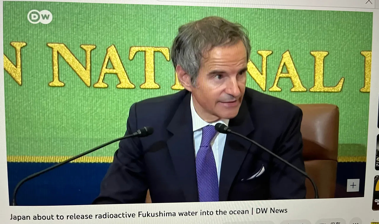 #韩国民众街头抗议日本核污水排海#日本排核污染废水，看了眼外媒报道。一看吓一跳。