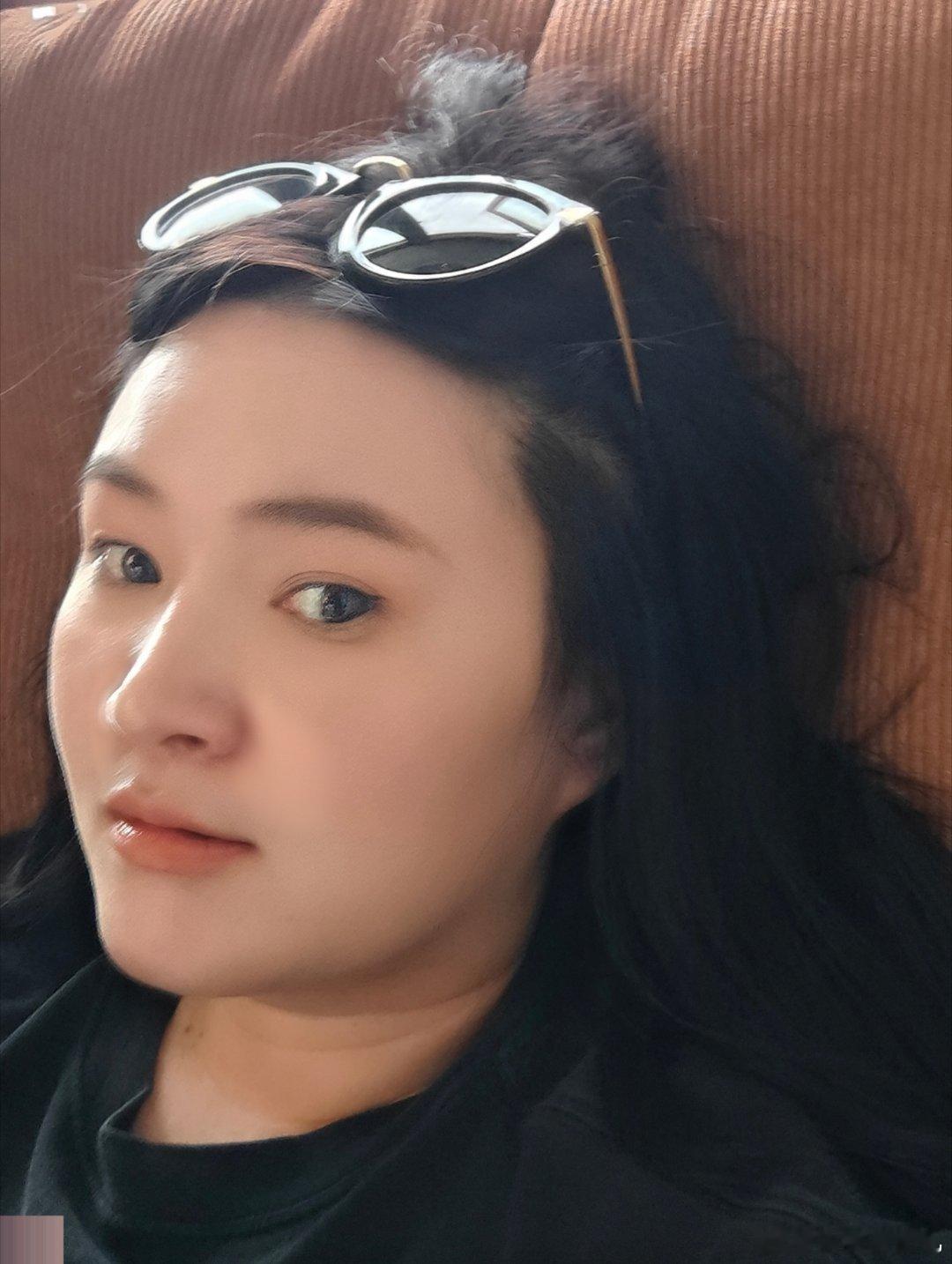 谁懂落枕后的痛苦啊，已经第三天了还不见好转