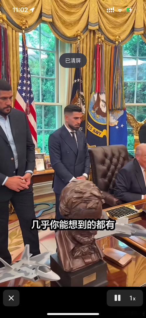 佩雷拉给川子一记左摆拳，然后托普利亚再给一记右后手会怎么样？ 