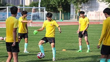 [国足]与强队较量 中国U19男足期待实现自我提升
北京时间6月8日，中国之队渭