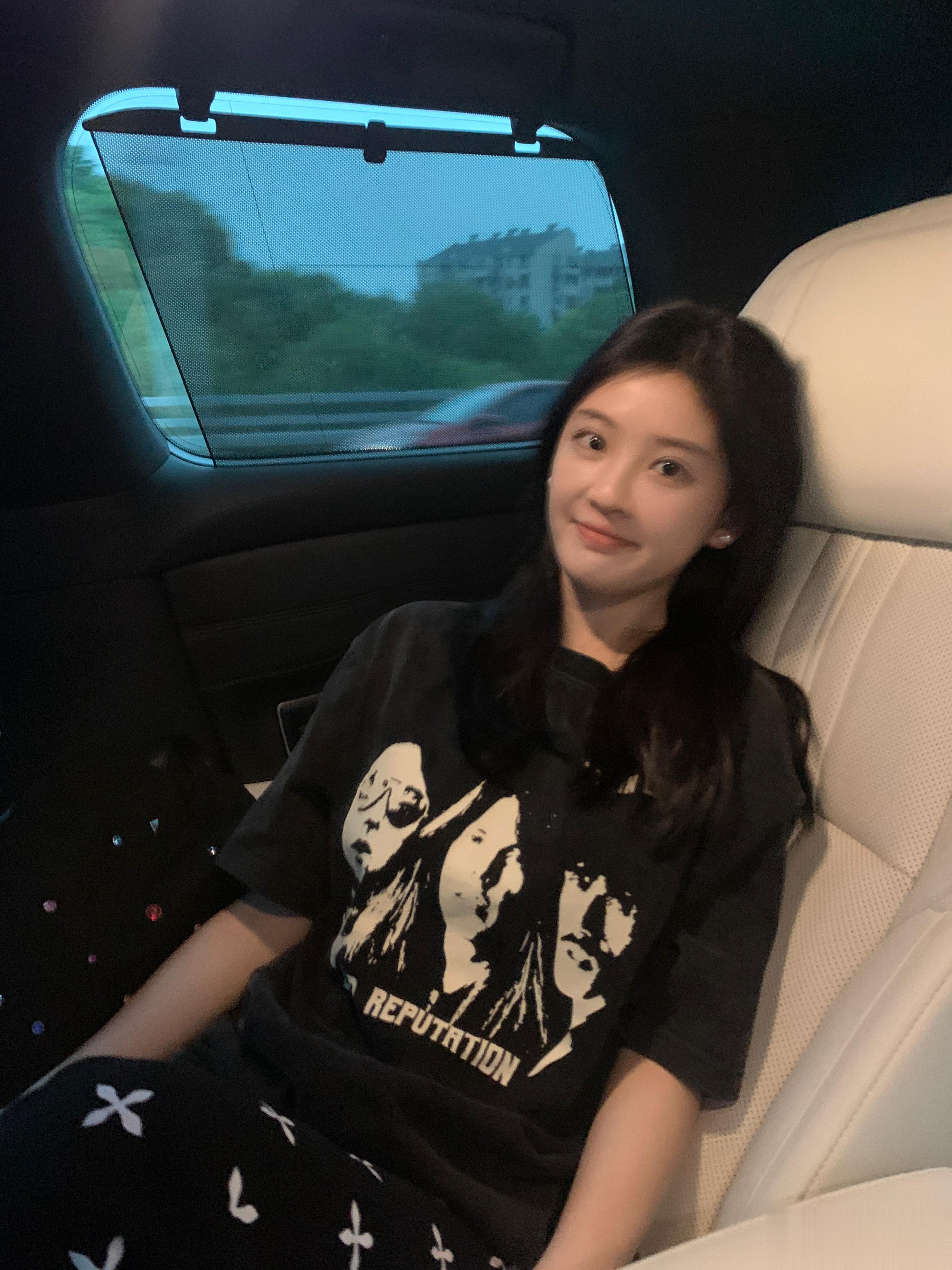 “我想说其实你很好 你自己却不知道” 昨天一位摄影师对我说的话～突然觉得自己真的