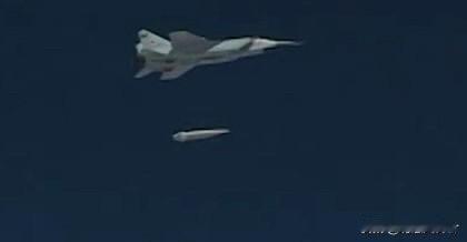 彻底放开了！据外媒消息报道，俄军发动自冲突以来最大规模“匕首”高超音速导弹袭击。